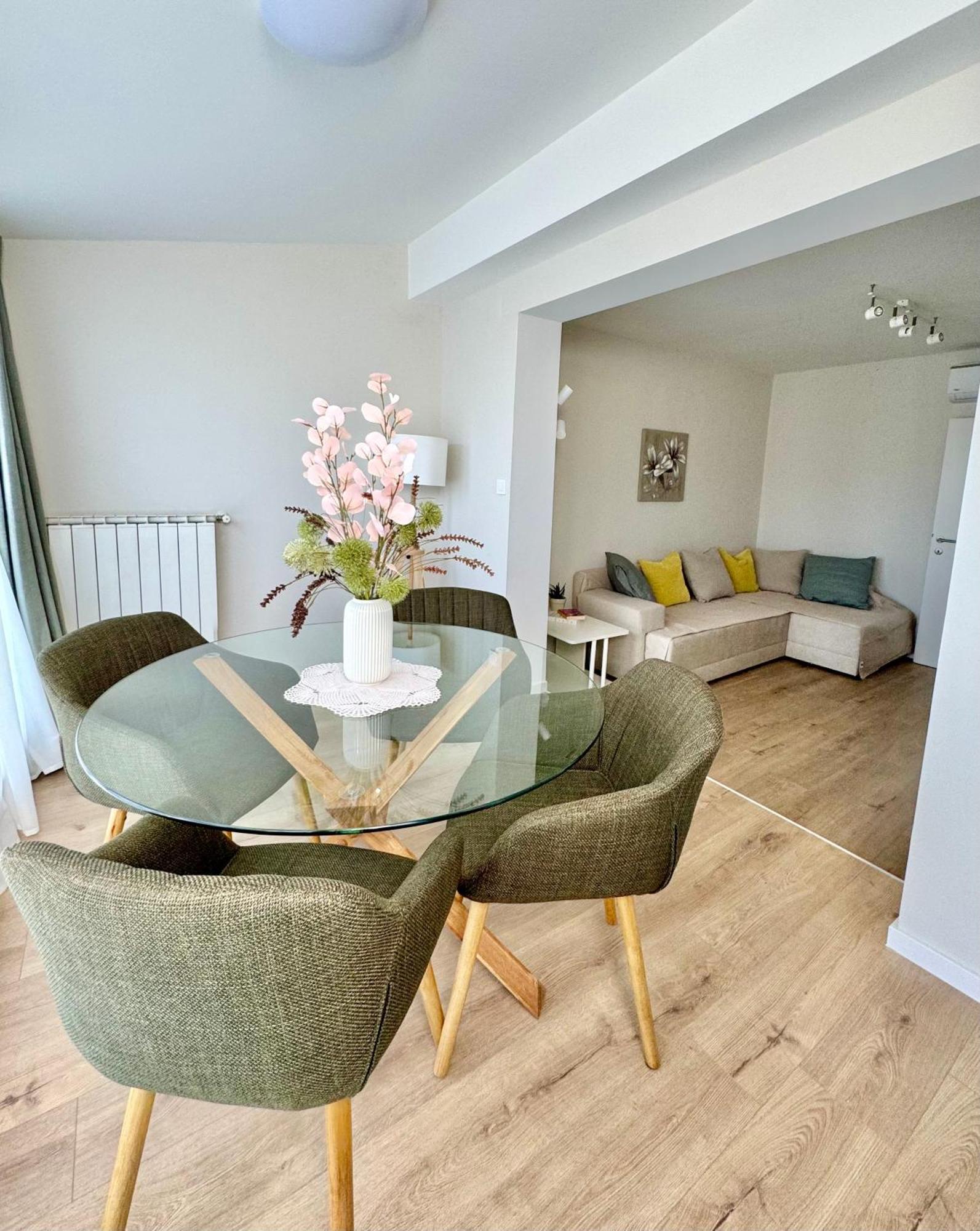 Urban Haven, Apartment